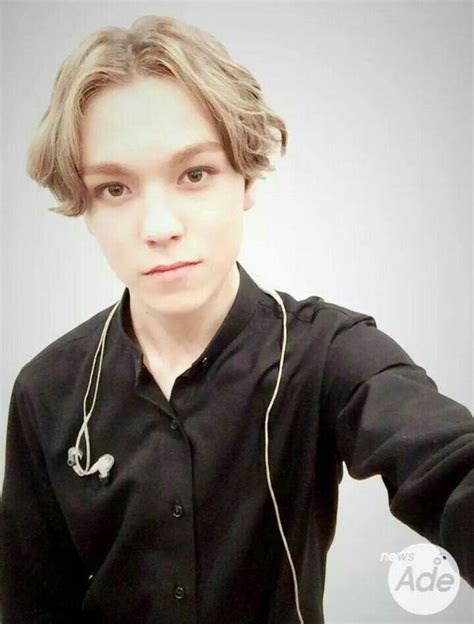 vernon selfie|seventeen's vernon viral.